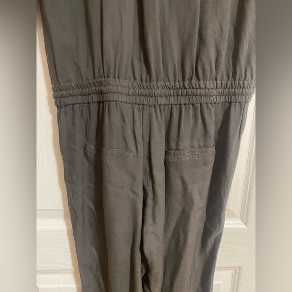 Aritzia Talula Long Sleeve Pant Elastic Waist Button Up Pockets Jumpsuit Romper - Picture 10 of 12